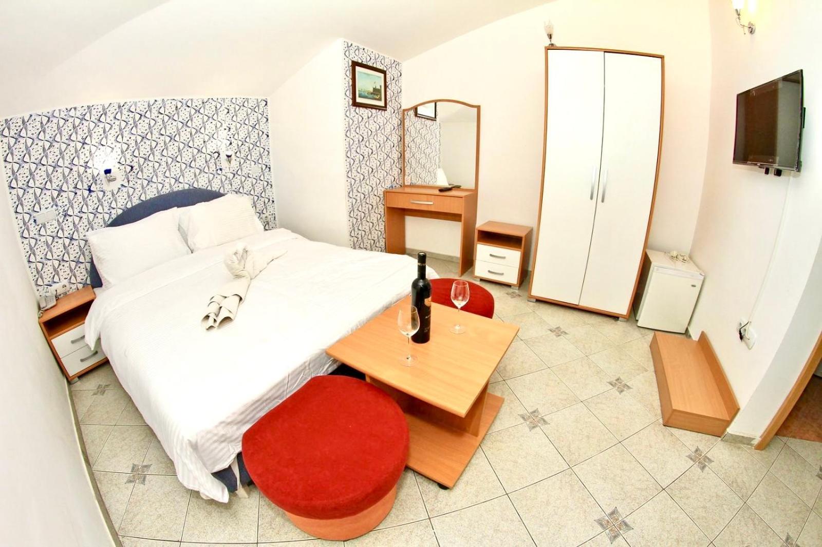 Hotel Lagadin Dış mekan fotoğraf