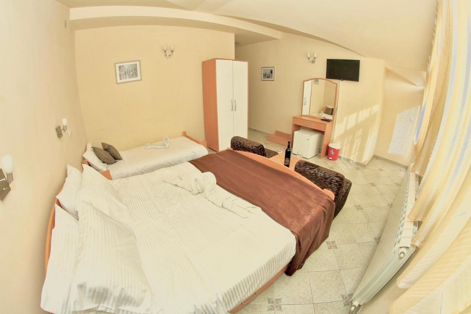 Hotel Lagadin Dış mekan fotoğraf