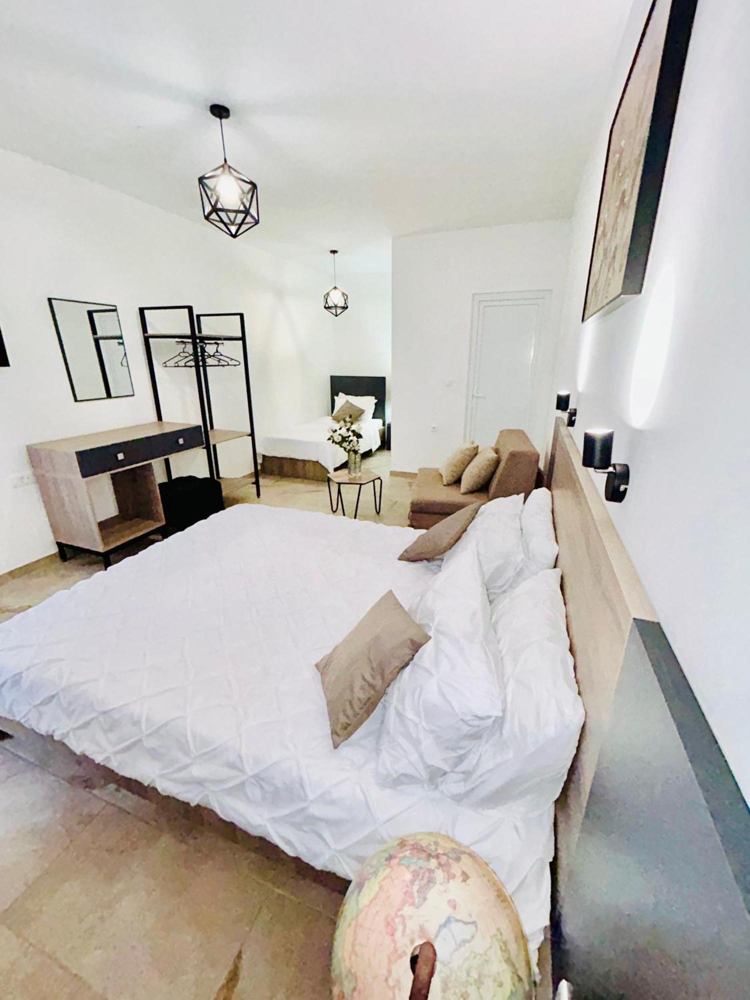 Hotel Lagadin Dış mekan fotoğraf